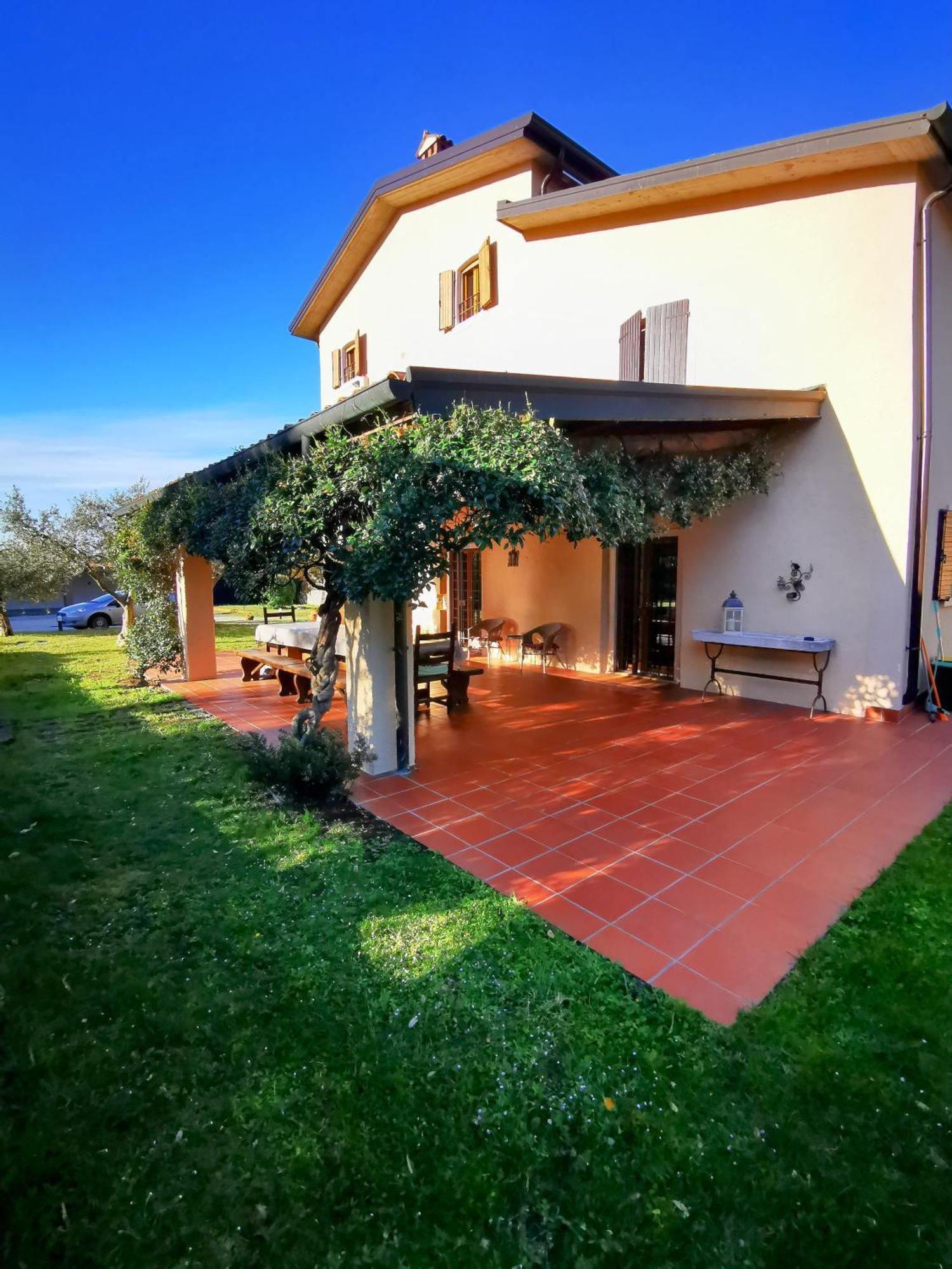 Casa Ghirlanda Con Piscina E Campo Da Tennis Lazise Exteriör bild
